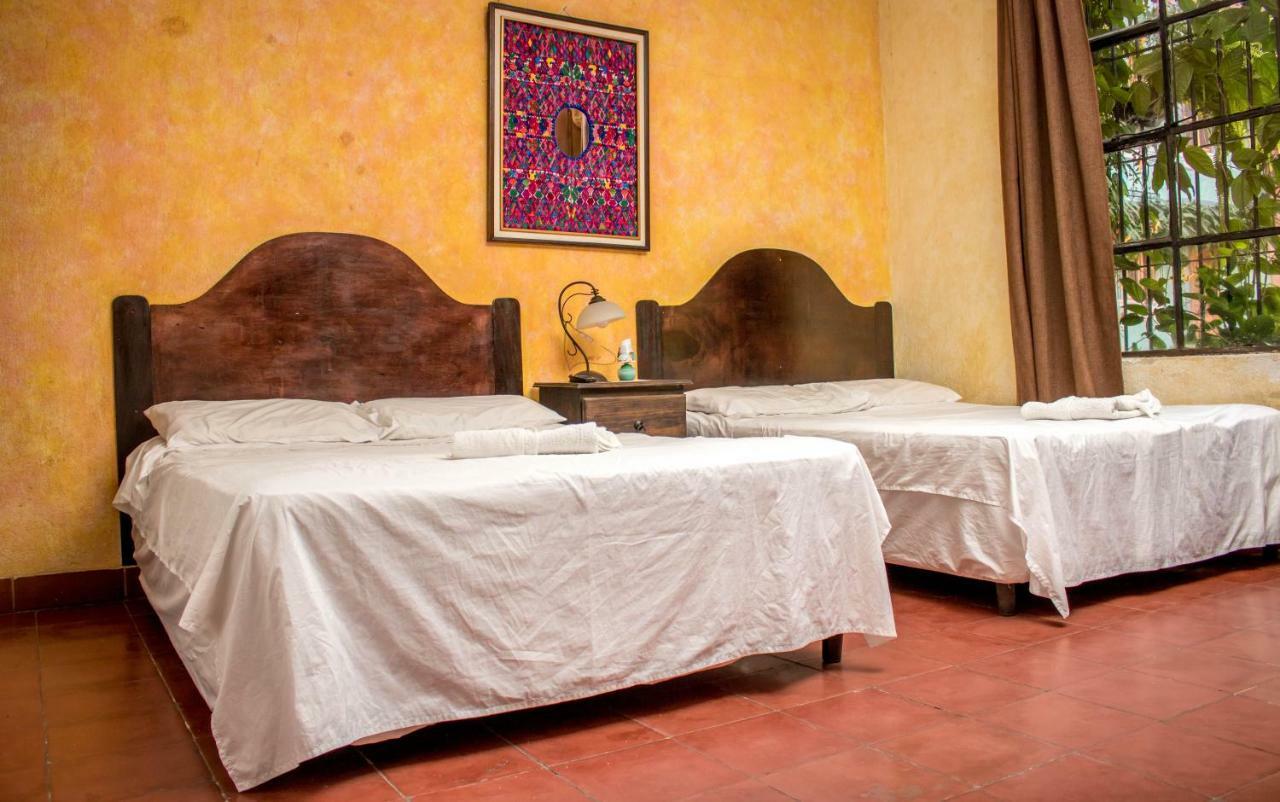 Hotel Don Pedro Antigua Екстериор снимка